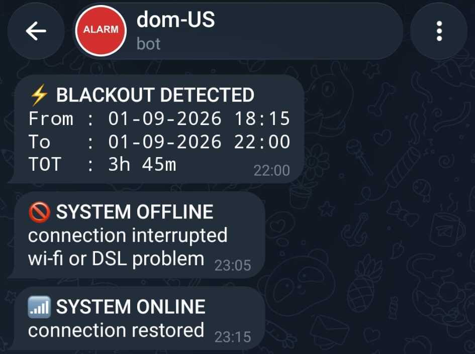 Messaggio del bot Telegram dom-US con lo stato del sistema di allarme e lettura dati ambientali in tempo reale | Telegram bot dom-US message showing alarm system status and real-time environmental data readings